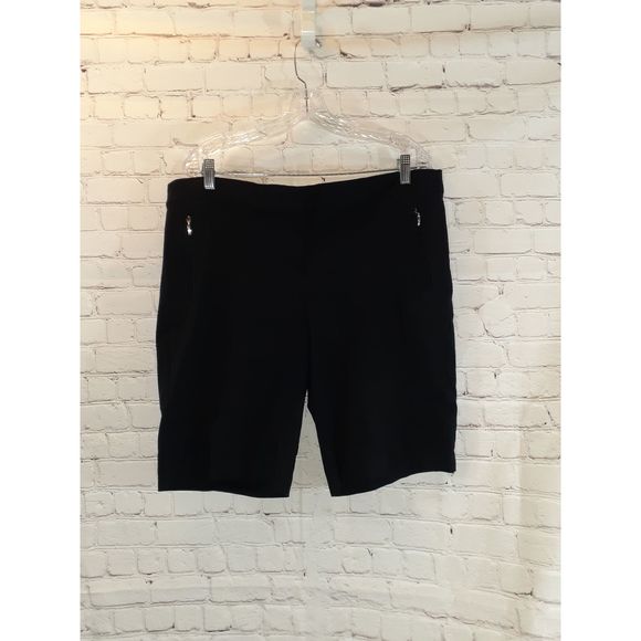 ladies black shorts size 18